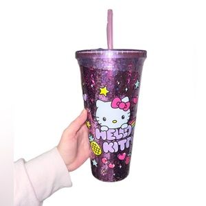 Hello Kitty 32 oz purple sparkle tumbler. SEALED. NWT